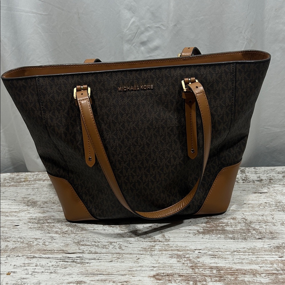 Michael Kors Black and Tan Tote Bag
